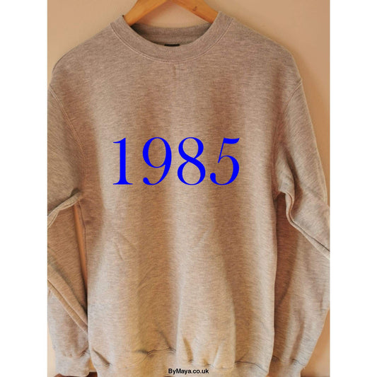 1985 What’s your year? Personalized text on a Unisex Supreme